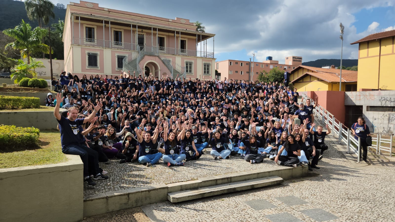 Parlamento Jovem de Itaú de Minas viaja para Festival da Cidadania em Poços de Caldas