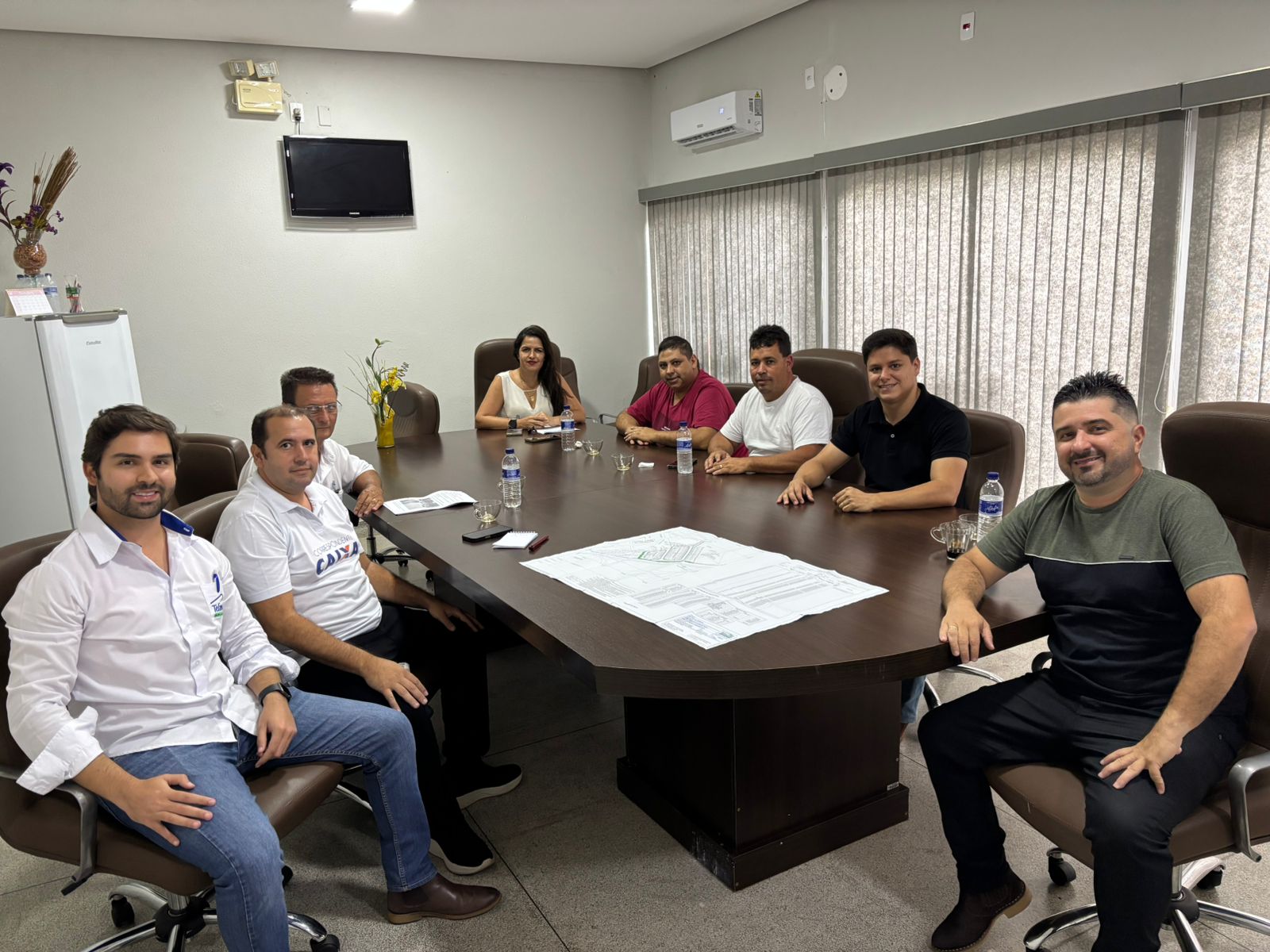 Reunião com representantes das construtoras da região