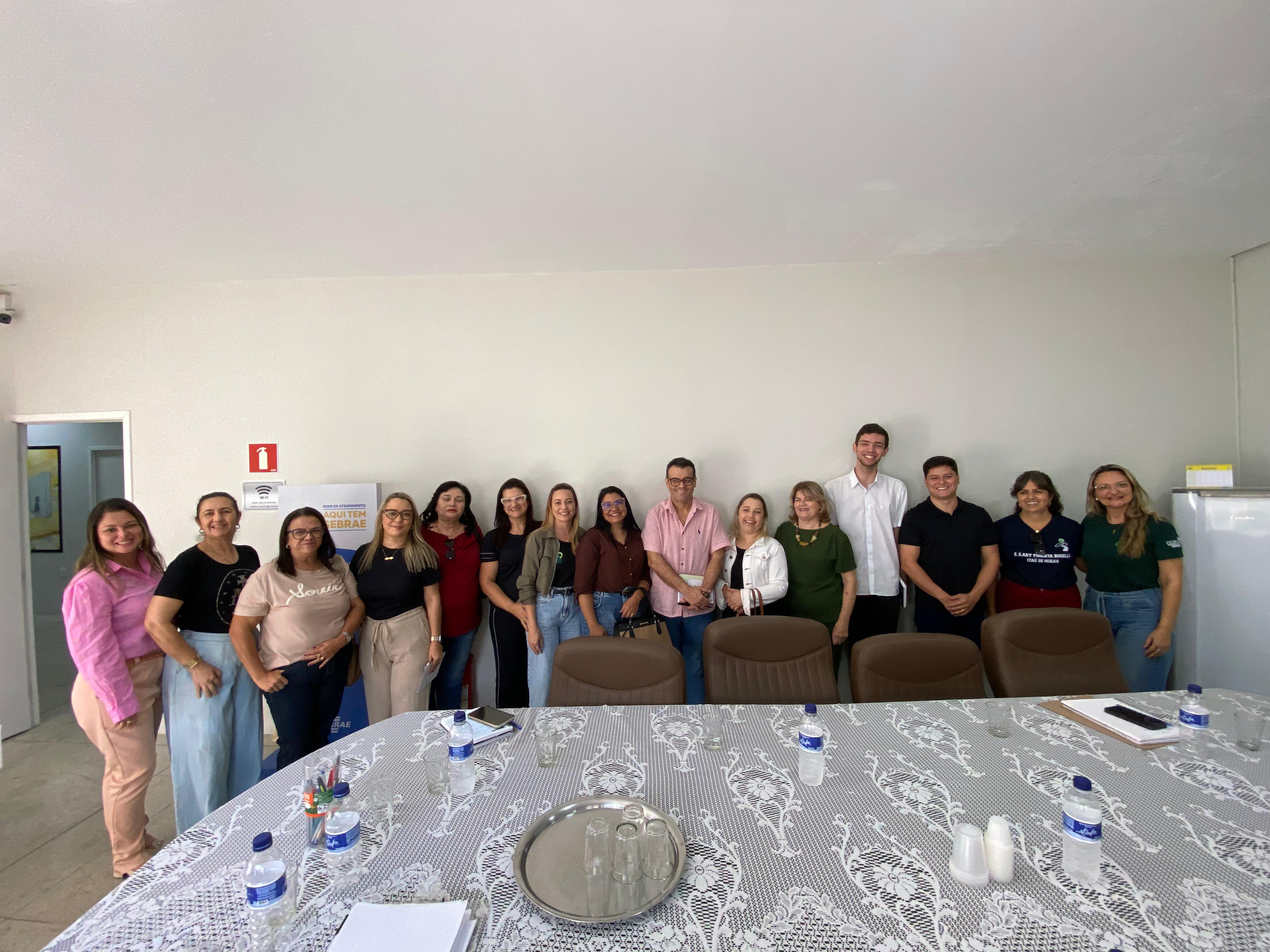 Reunião com Representantes de Escolas