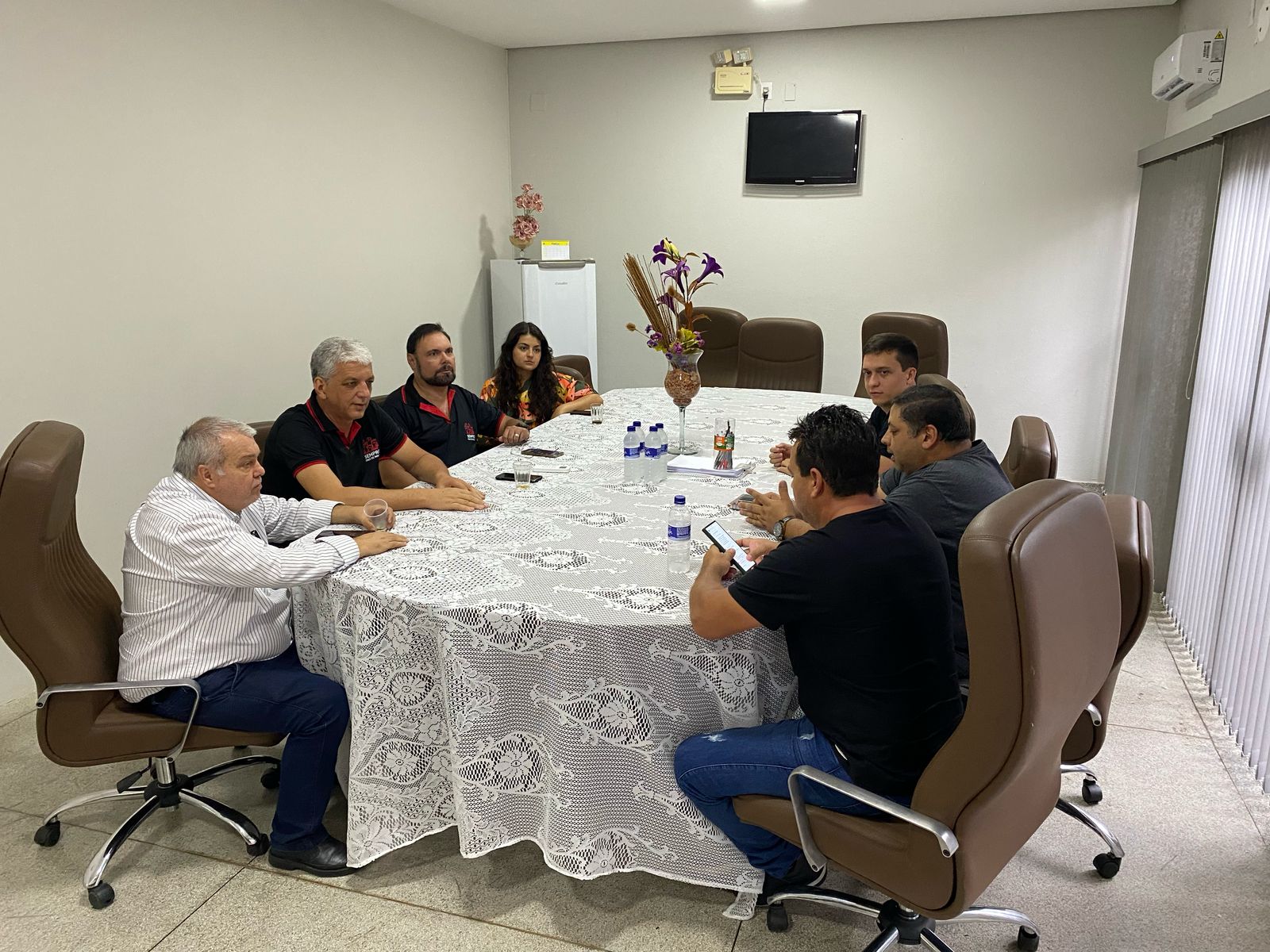 Reunião entre Legislativo e Sindicato