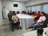 Reunião para tratar sobre causas relacionadas aos animais na comunidade