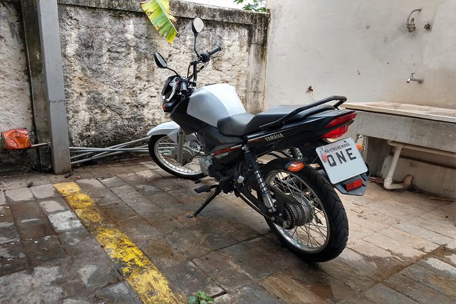 VEREADOR DAVI PEDE INFORMAÇÕES SOBRE MOTOCICLETA DA PREFEITURA