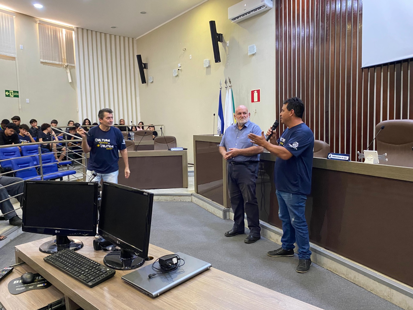 Visita dos Alunos da Escola Estadual Ary Pimenta Bugelli